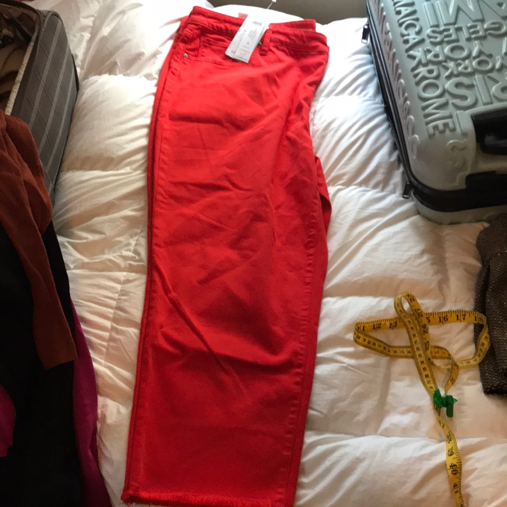 Chico. Red jeans fringe bottom